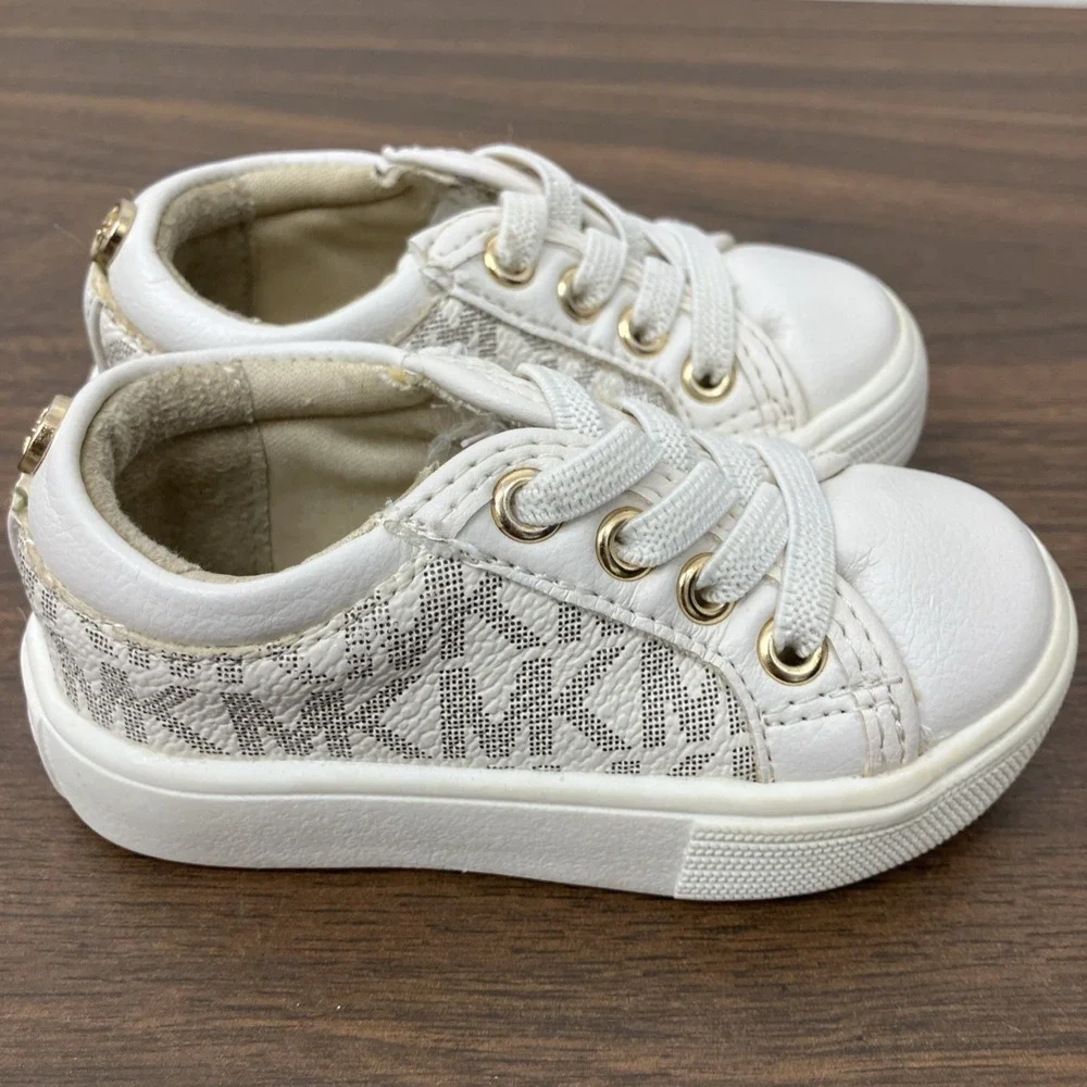 Michael Kors kids Sneakers Size 2